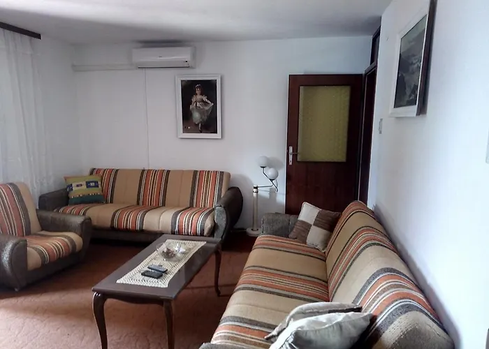 Apartment Zdravka